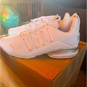 PUMA SIZE 13 Never worn ~ only tried on